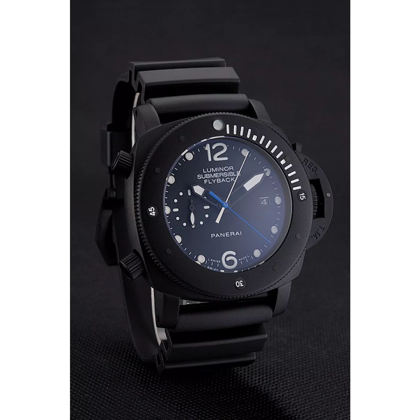 Aaa replica watch Panerai Luminor Submersible Flyback Date Black Dial Black Ionized Case Black Rubber Strap 0123