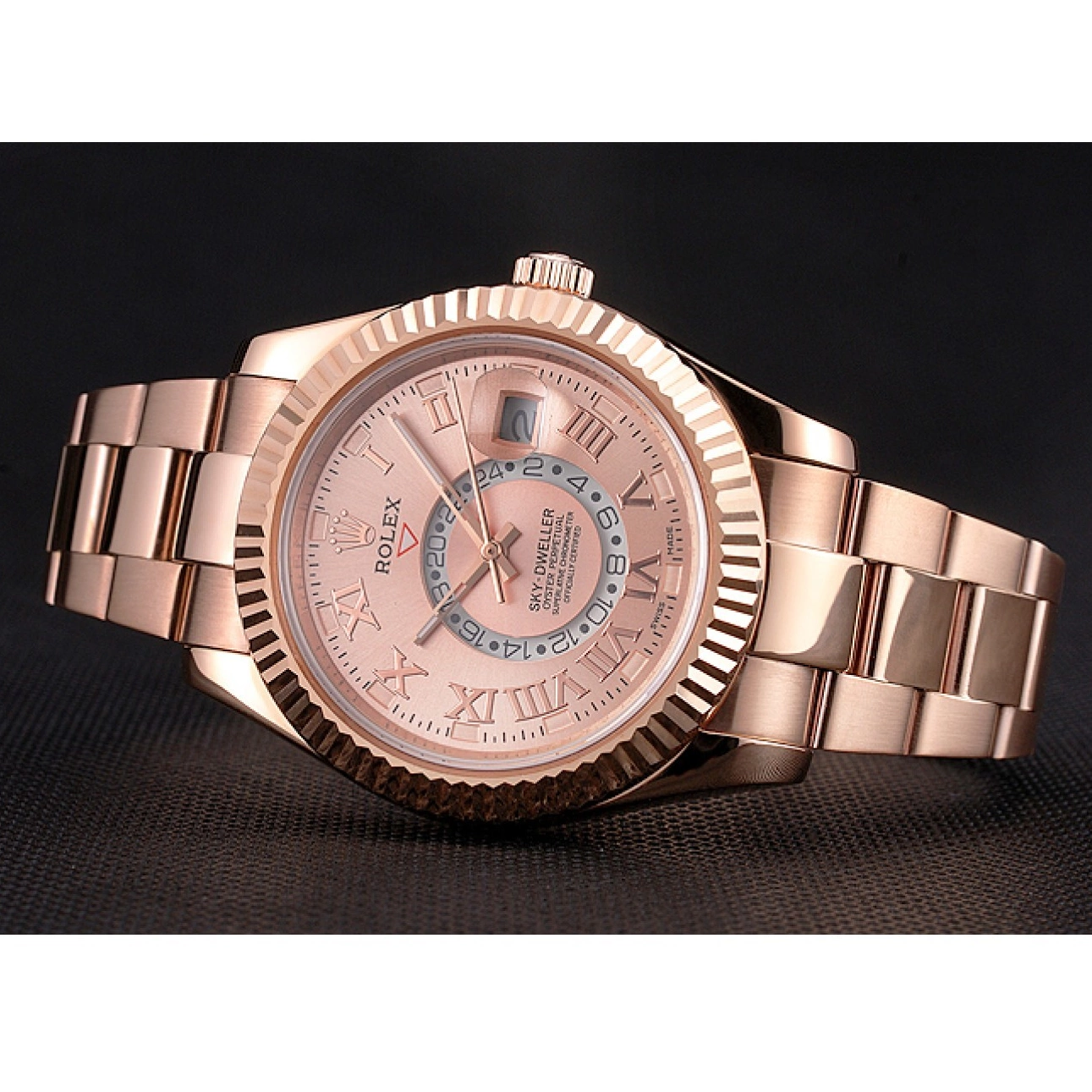 Aaa replica watch Rolex Sky Gold Gold Case Dweller Dial Rose And Rose Bracelet 0213