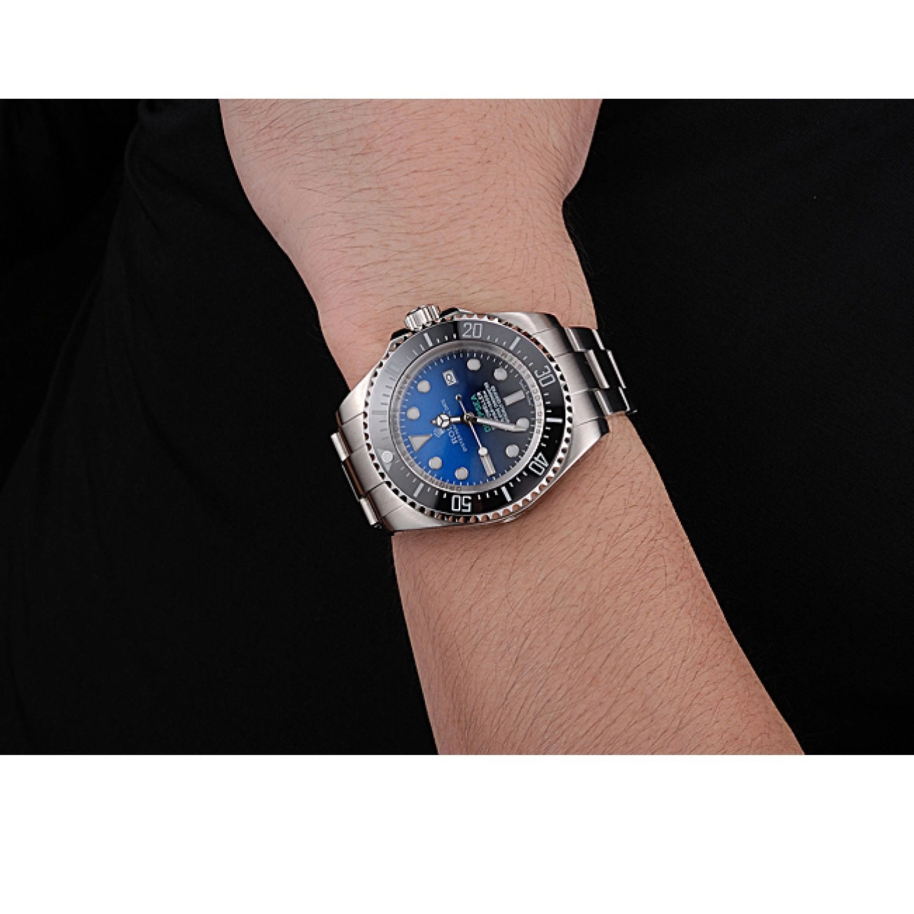 Aaa replica watch 622847 And Case Cameron Swiss Dweller Stainless Dial Deepsea Black Steel Bracelet James 0216