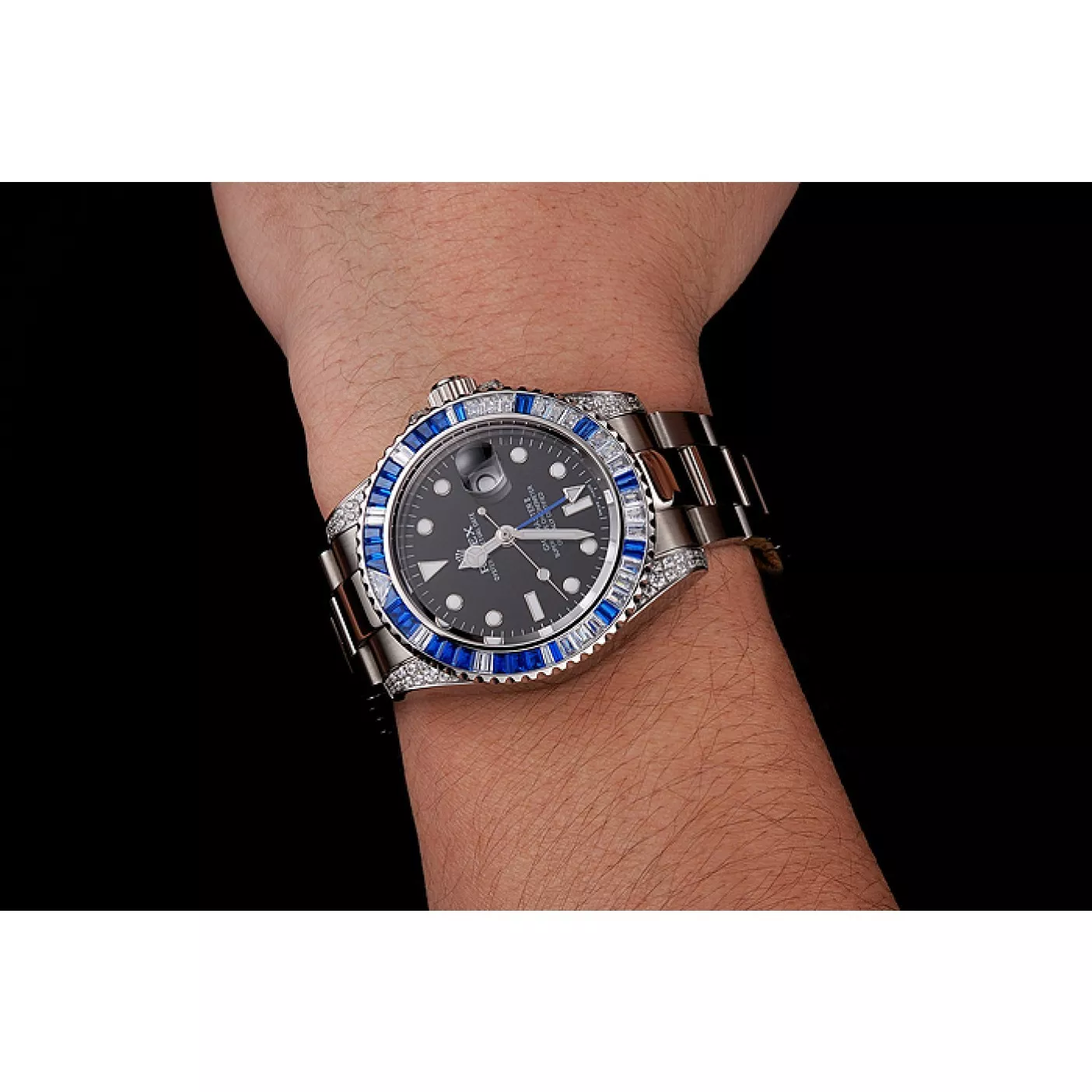 Aaa replica watch Swiss Rolex GMT Master II Black Dial Stone Set Bezel Stainless Steel Case And Bracelet 1453747 0201