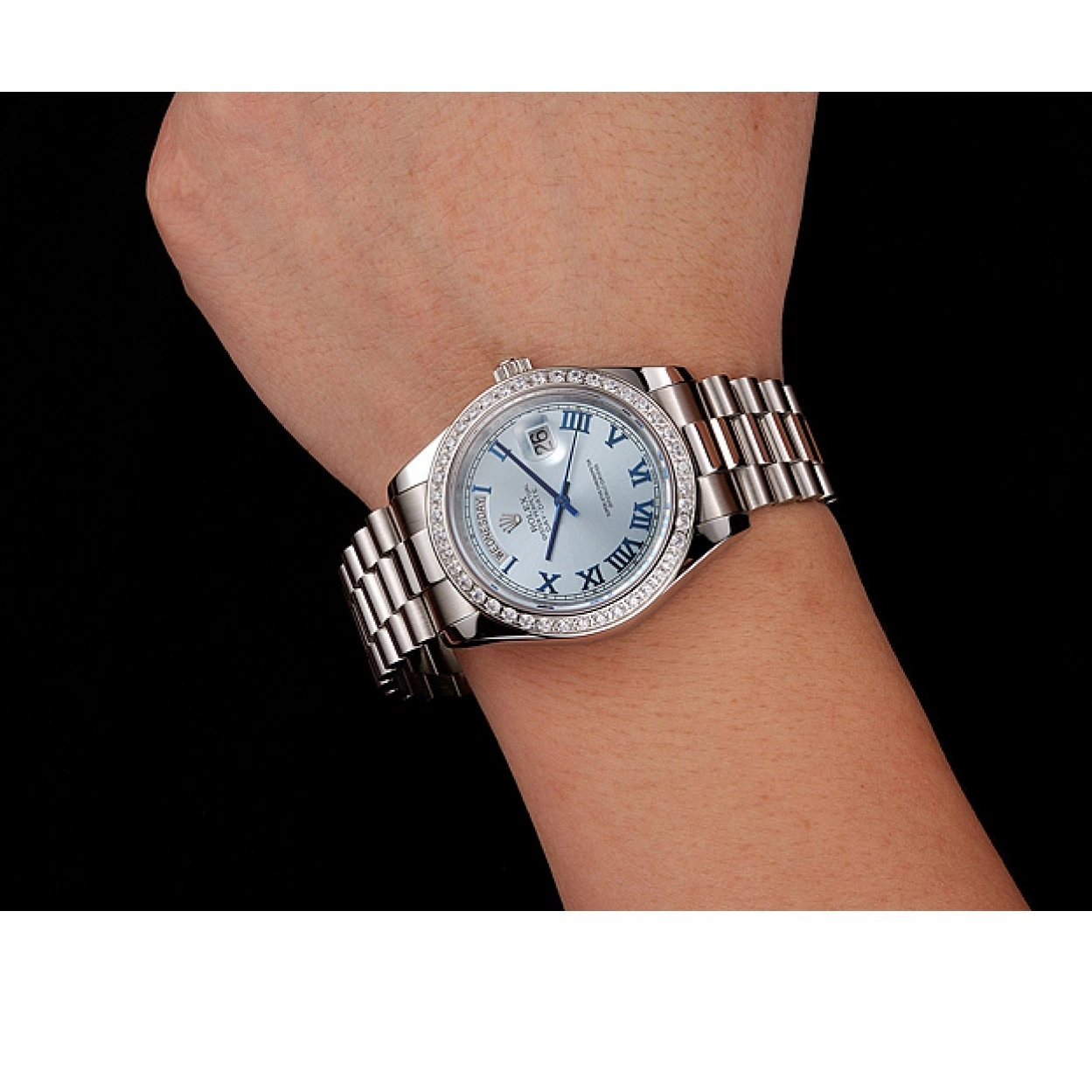 Aaa replica watch Swiss 1453962 Case Blue Dial Diamond Stainless Bracelet Day-Date Ice Steel Rolex 0211