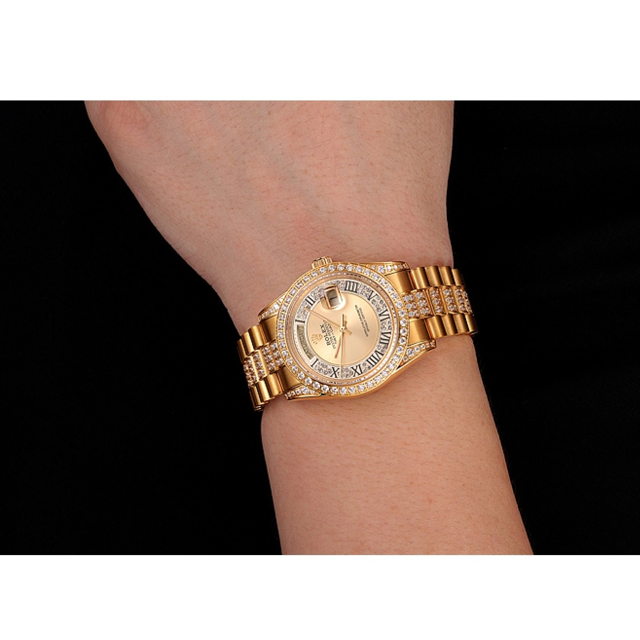 Aaa replica watch Gold Diamond Gold Swiss Rolex Diamond Dial Bracelet Day-Date 1453954 Pave 0216