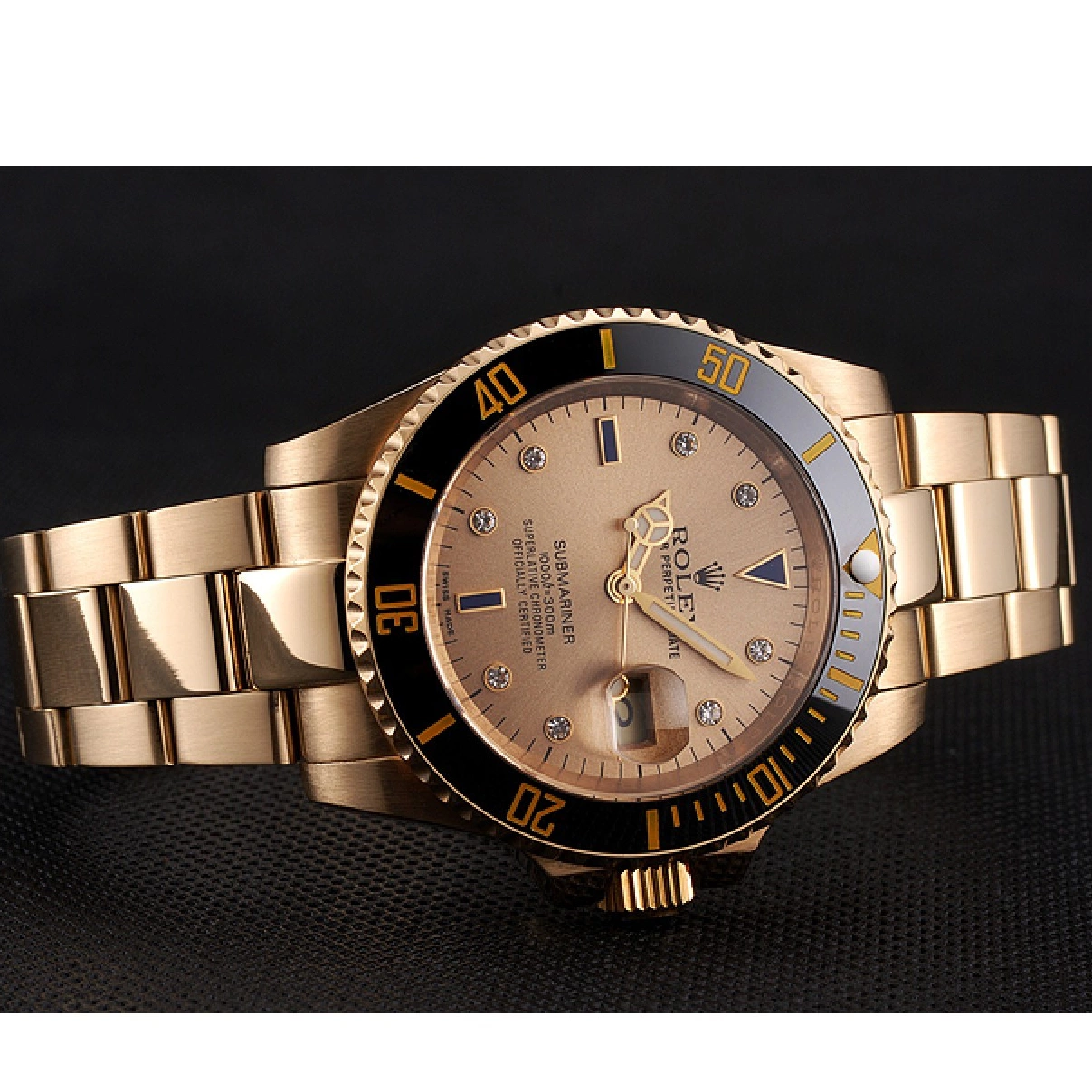 Aaa replica watch Diamond Dial Yellow Gold Black Bracelet Bezel And Swiss Markings With Rolex Case Gold Submariner 0226