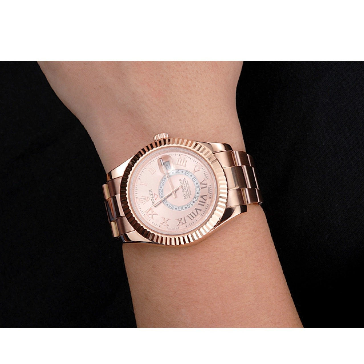 Aaa replica watch Rolex Sky Gold Gold Case Dweller Dial Rose And Rose Bracelet 0213