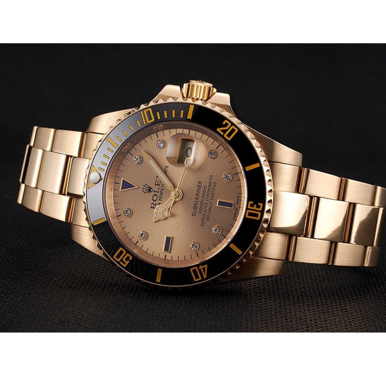 Aaa replica watch Diamond Dial Yellow Gold Black Bracelet Bezel And Swiss Markings With Rolex Case Gold Submariner 0226