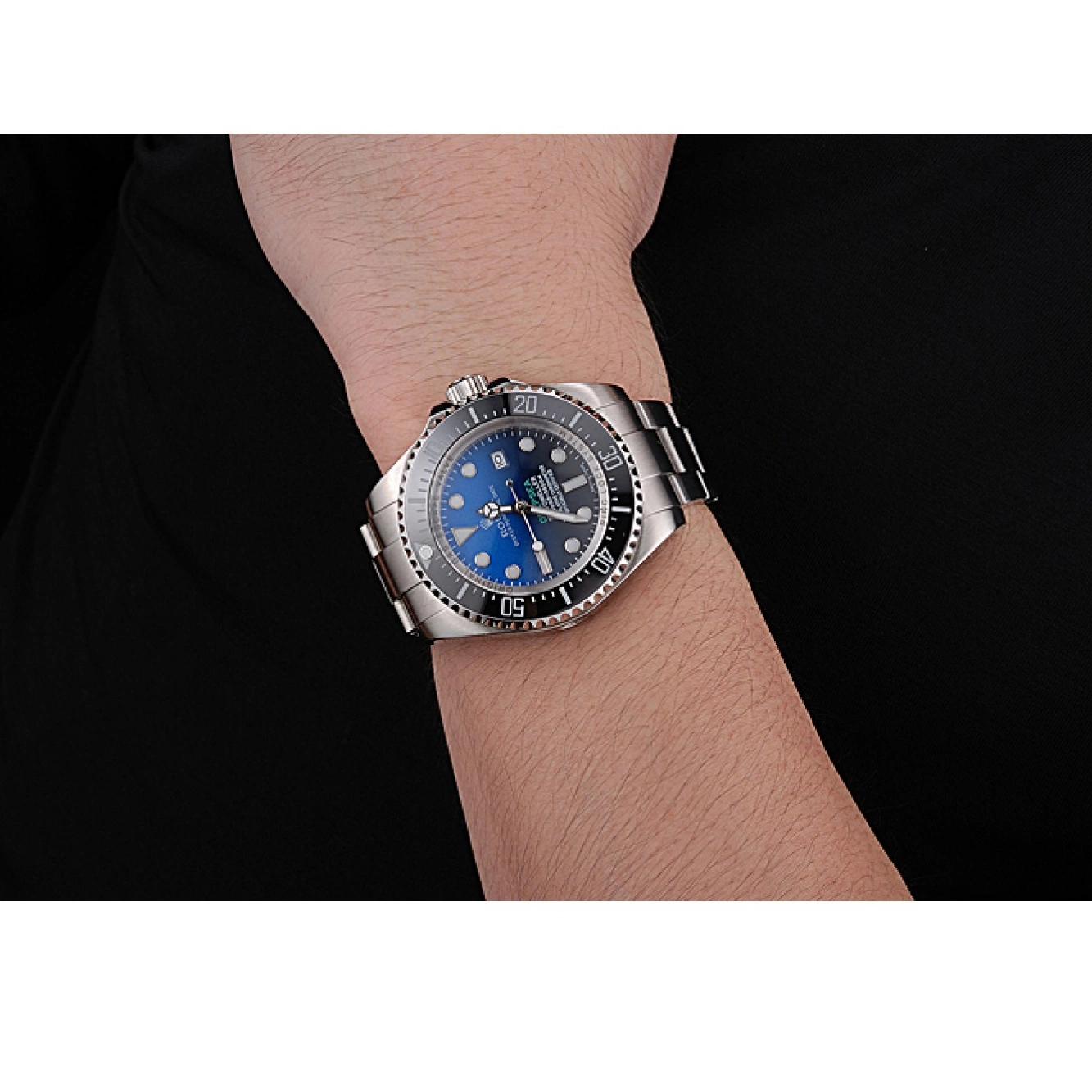 Aaa replica watch Case Stainless Deepsea Dial James Cameron Swiss Steel And Dweller 622847 Black Bracelet 0212