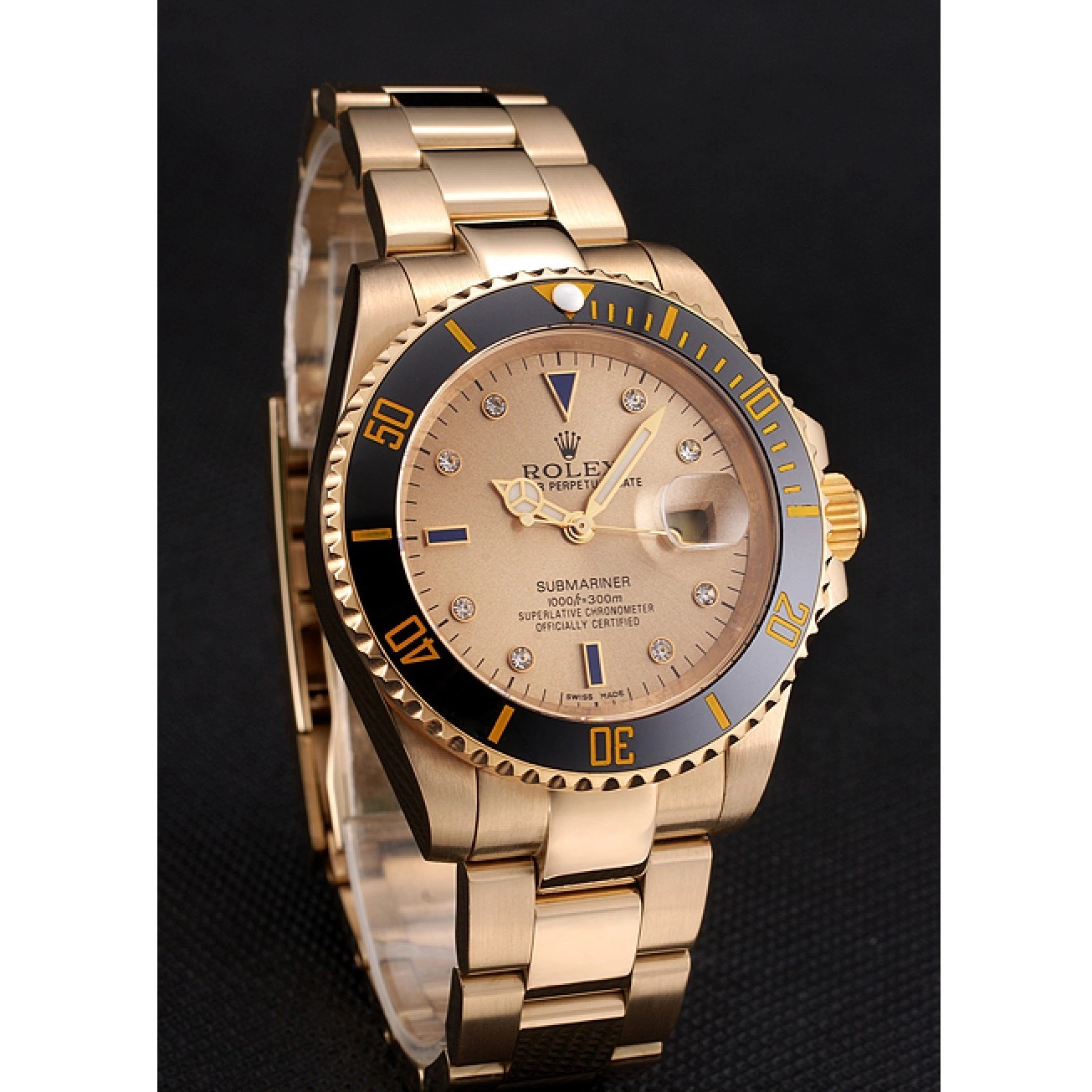 Aaa replica watch Diamond Dial Yellow Gold Black Bracelet Bezel And Swiss Markings With Rolex Case Gold Submariner 0226